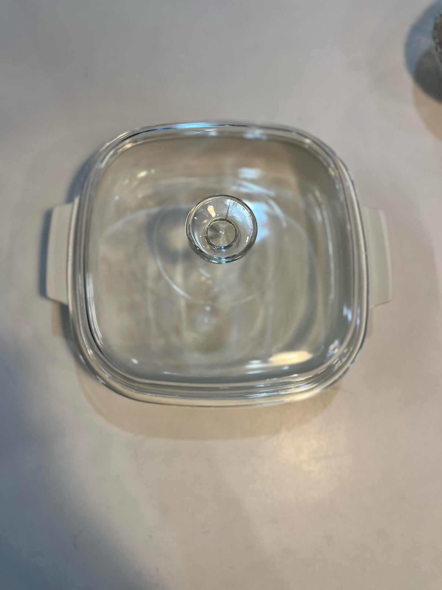 Corningware “Le Romain” Lidded Casserole Dish