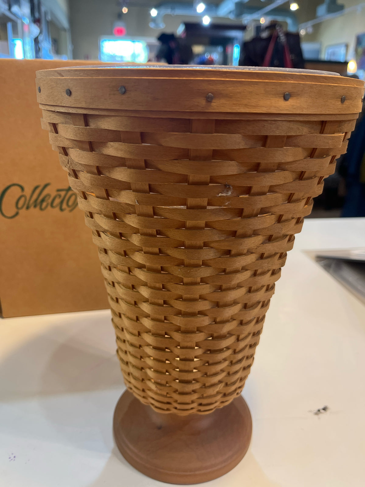 Longaberger Collector's Club Vase Basket