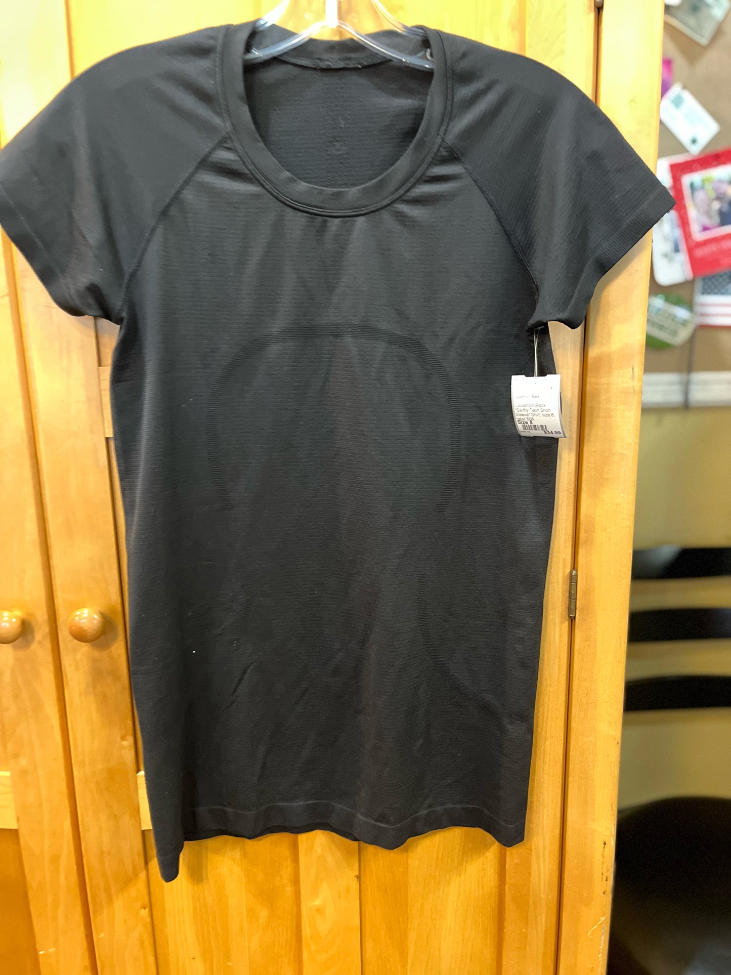 Lululemon Black T-shirt