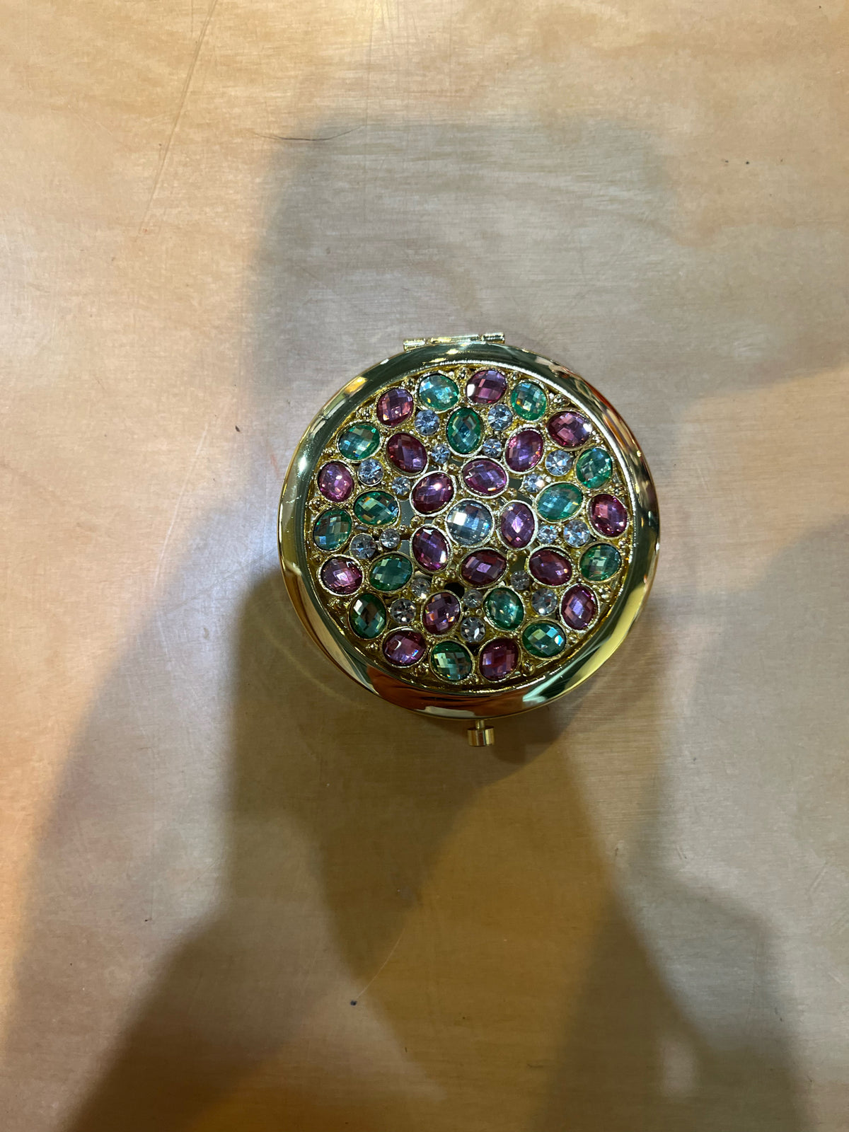Olivia Riegel Compact with jewels