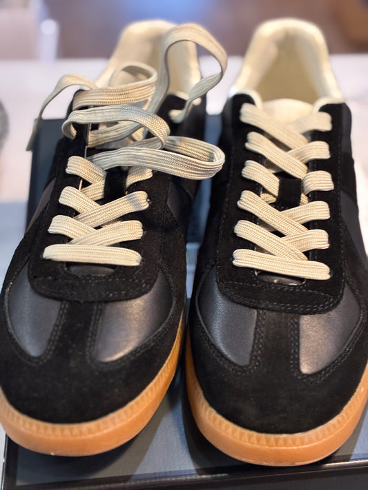 New Steve Madden "Dixon" Black Sneakers