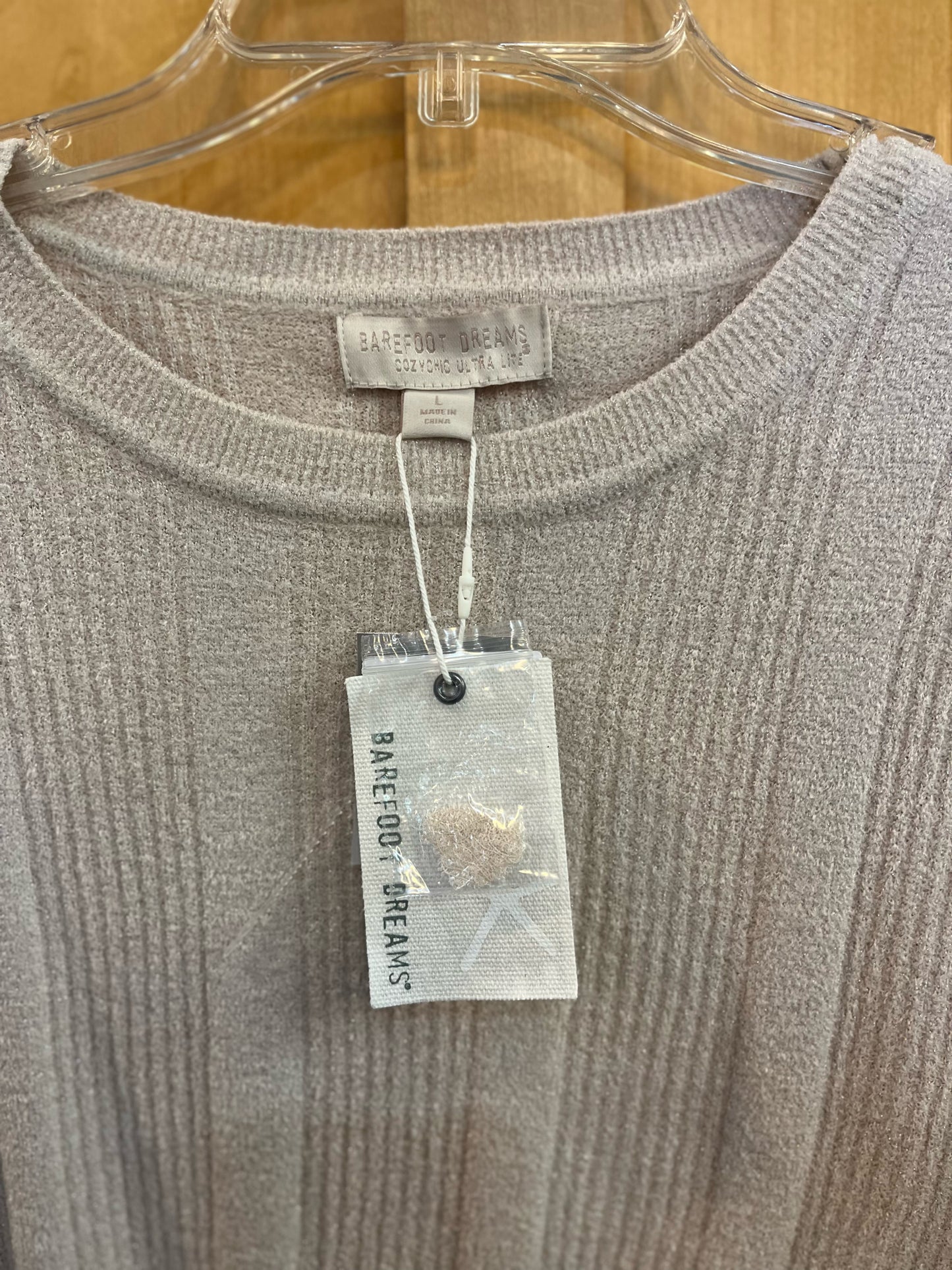 NWT Barefoot Dreams Sweater