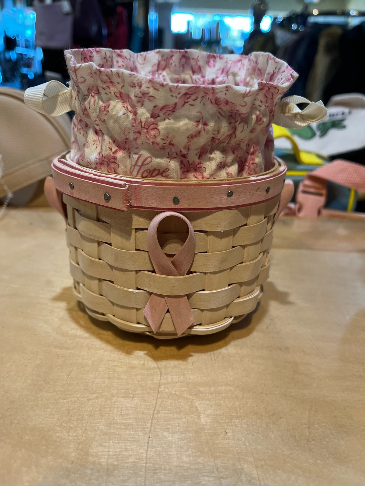Longaberger 2006 Horizons of Hope Basket w/ liner