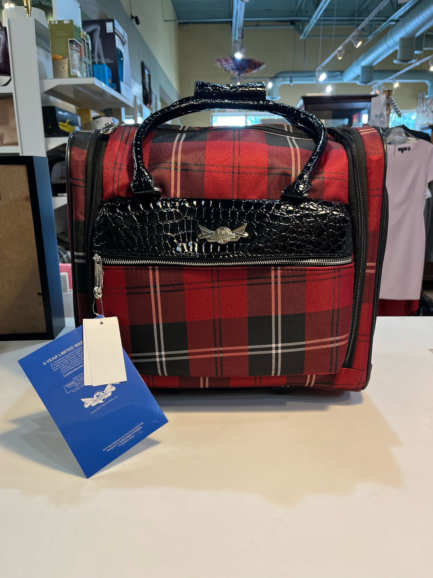 New Samantha Brown  "Destinations Plaid Underseater" Luggage