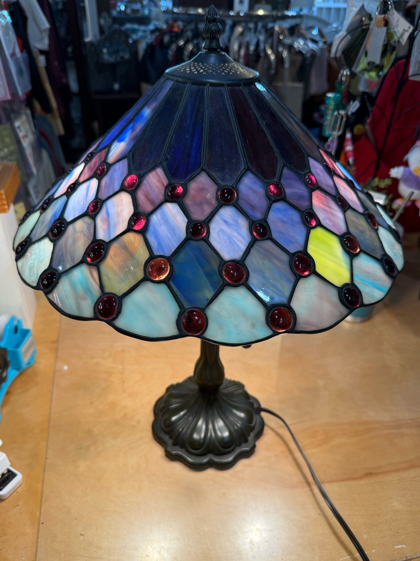 Quoizel Collectibles Blue & Purple Tiffany Lamp