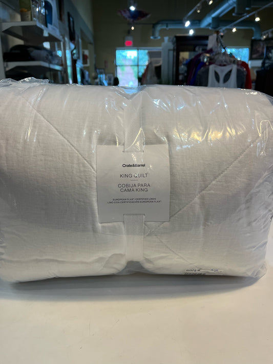 New Crate & Barrel "Covina Para Cana King" Comforter