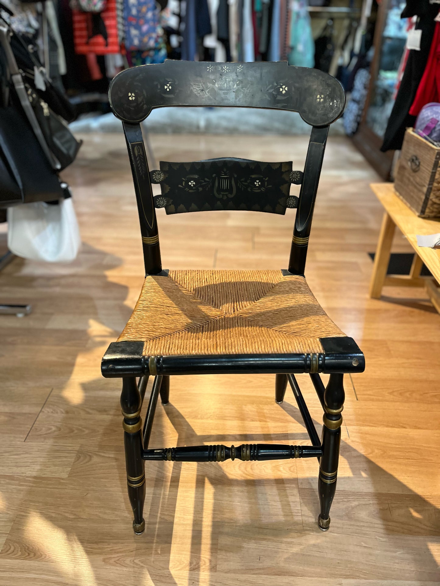 Signed Ethan Allen King Turtle Hitchcock Black Side Chair