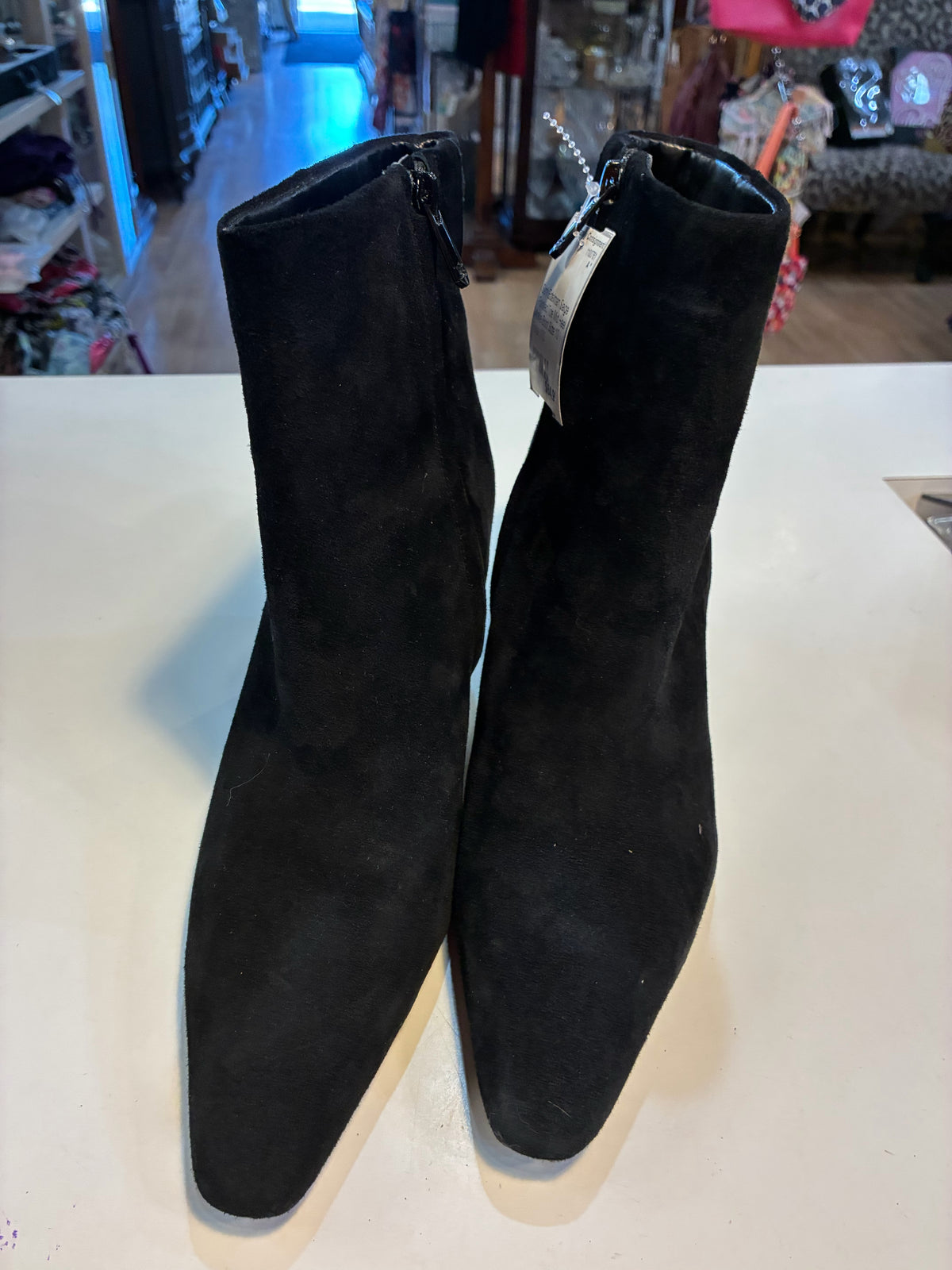 Sam Edelman Saige Pointed Toe Mid Heel Ankle Boot