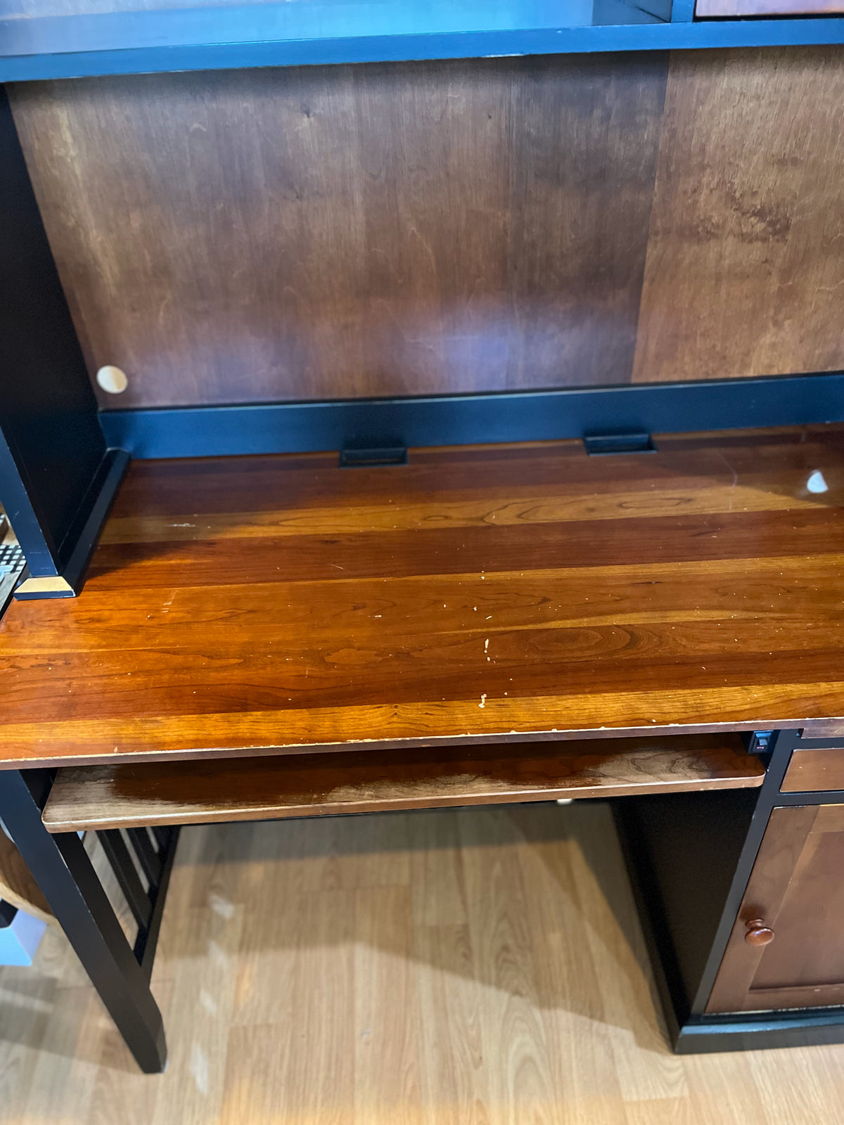 Ethan Allen Desk with Hutch