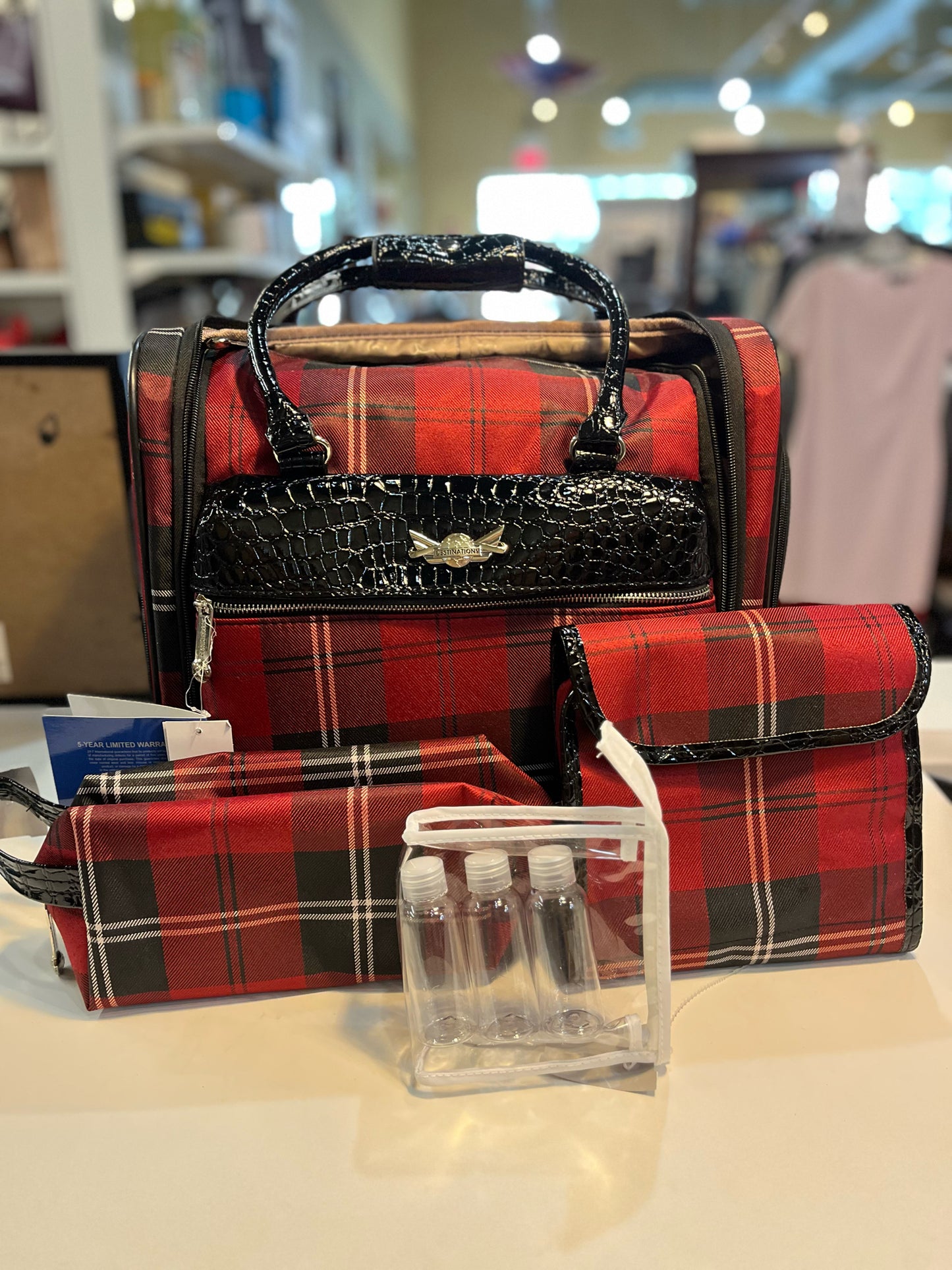 New Samantha Brown  "Destinations Plaid Underseater" Luggage