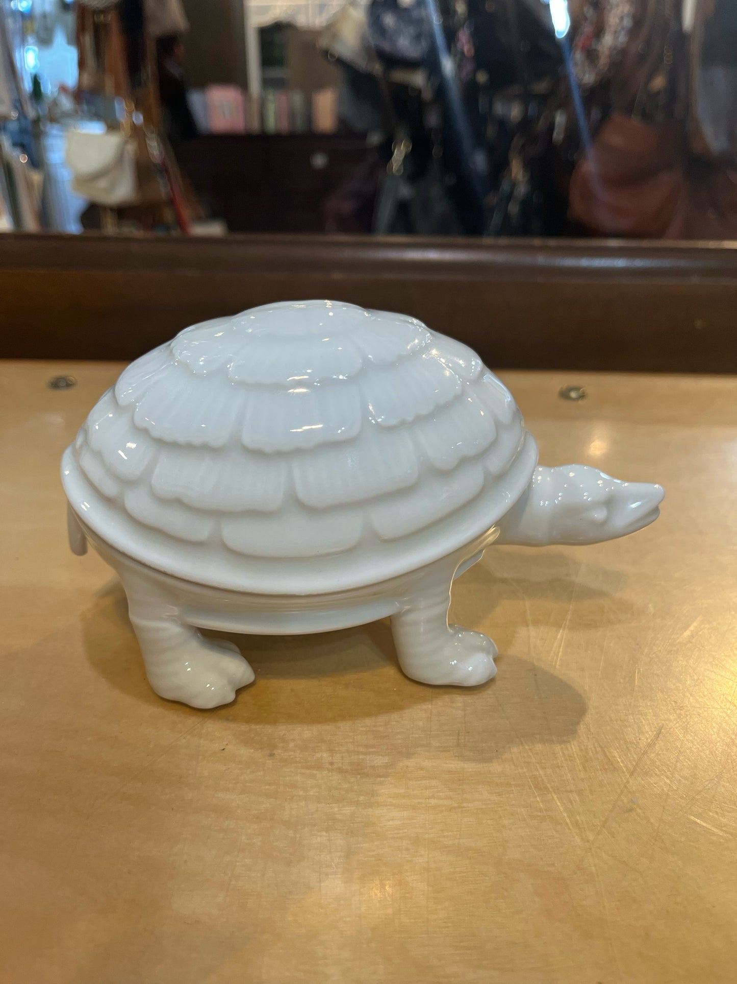 Vintage CH Field White Turtle Limoge Box