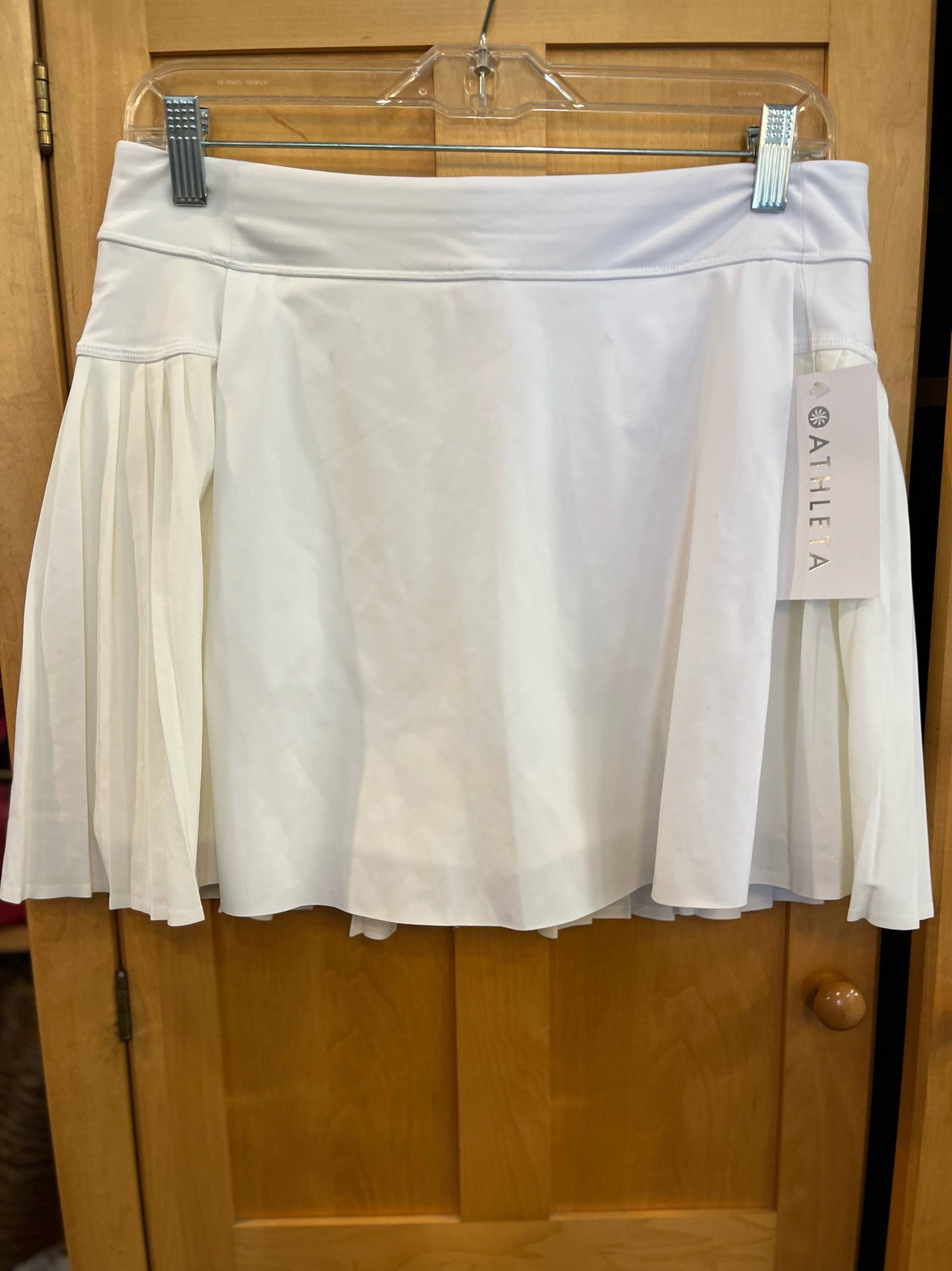 NWT Athleta White "Advantage Skort" Skort