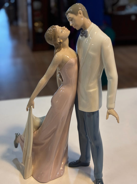 "Happy Anniversary” Lladro