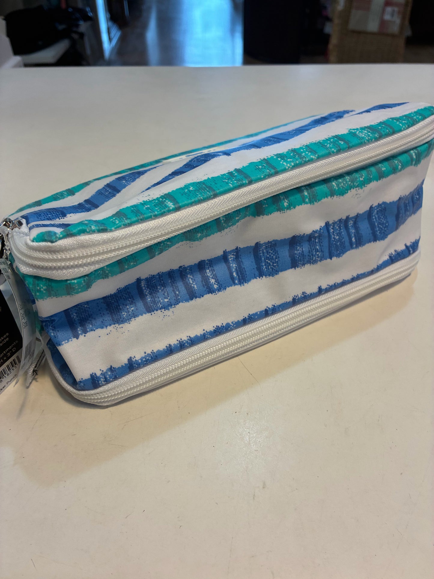 NWT Scout 3-Way Toiletry Bag