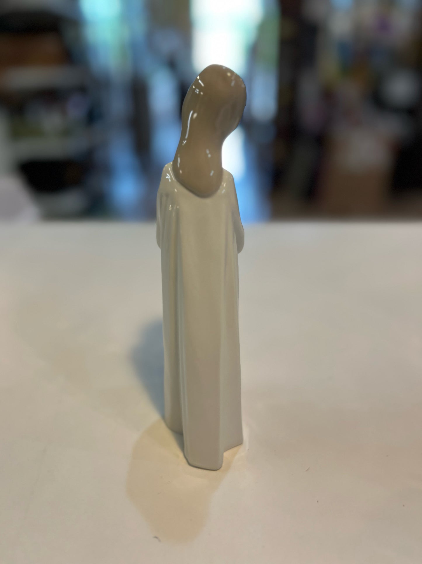 Lladro "Girl w/ Candle" Figurine