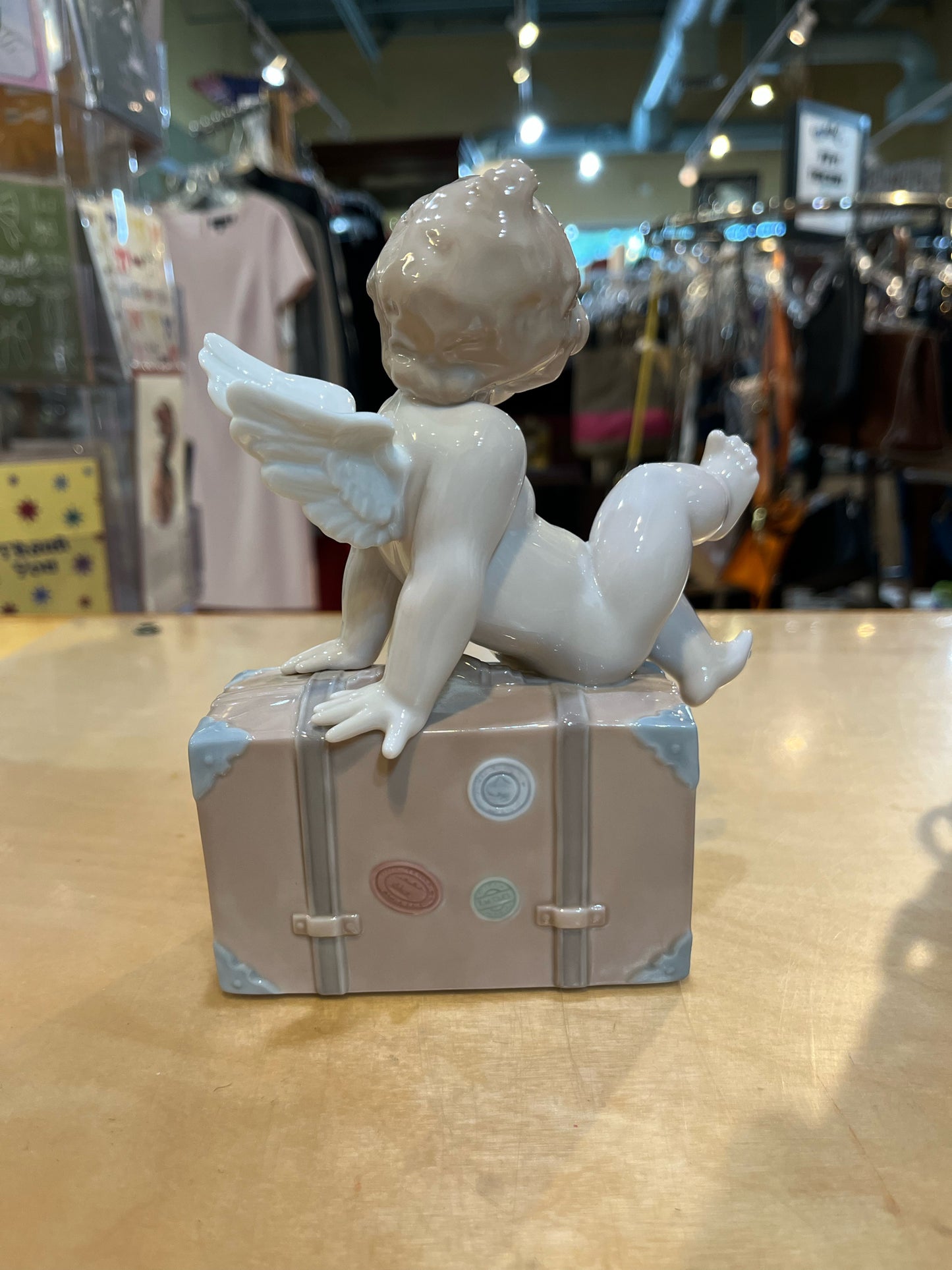 Retired Lladro "Beverly Hills" Figurine