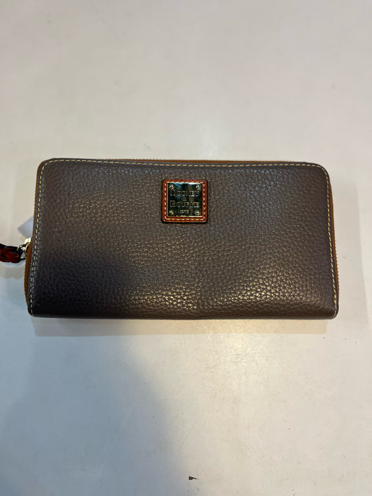 Dooney & Bourke Gray Leather Wallet