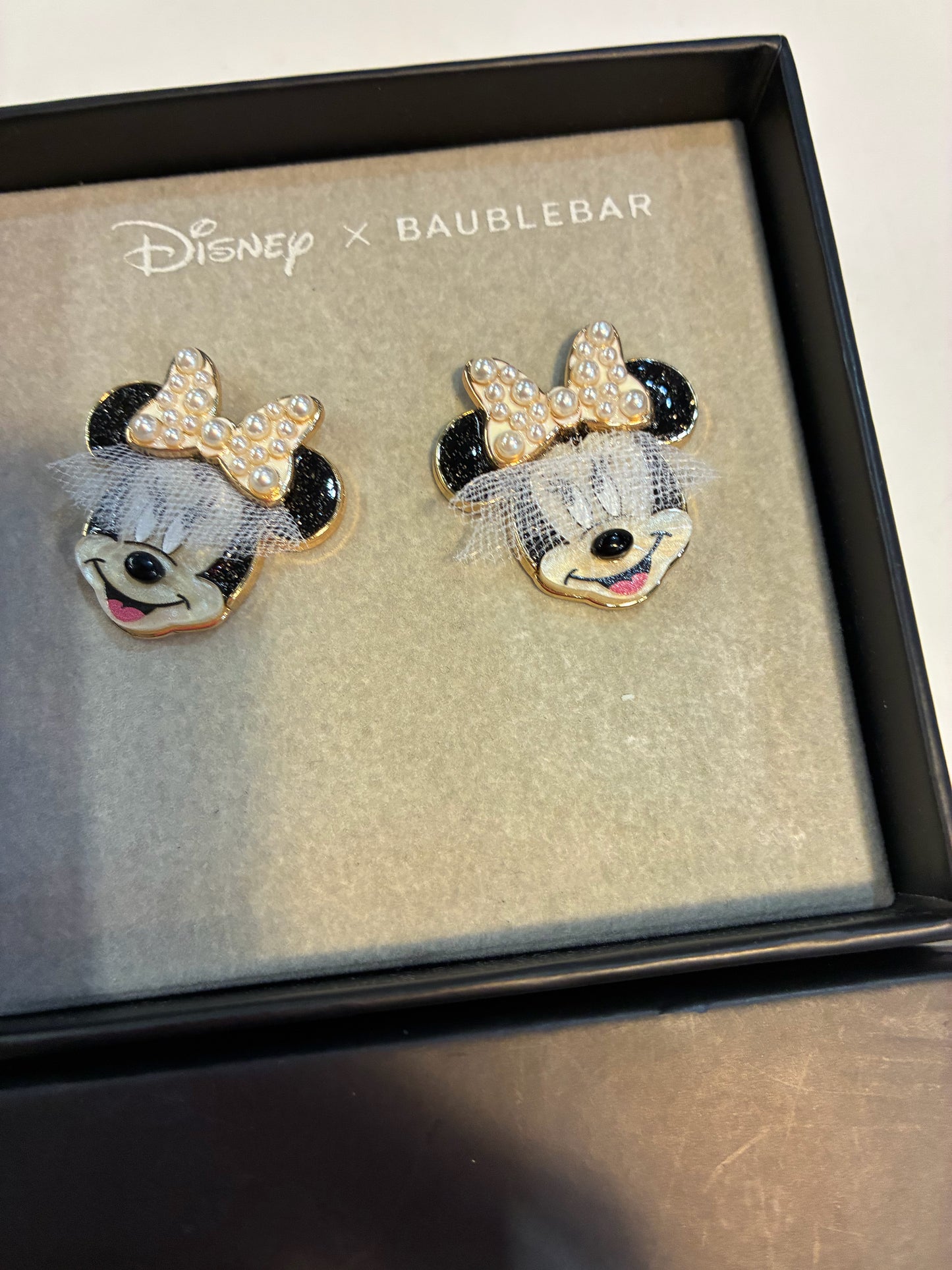 Baublebar x Disney Bride Minnie Stud Earrings