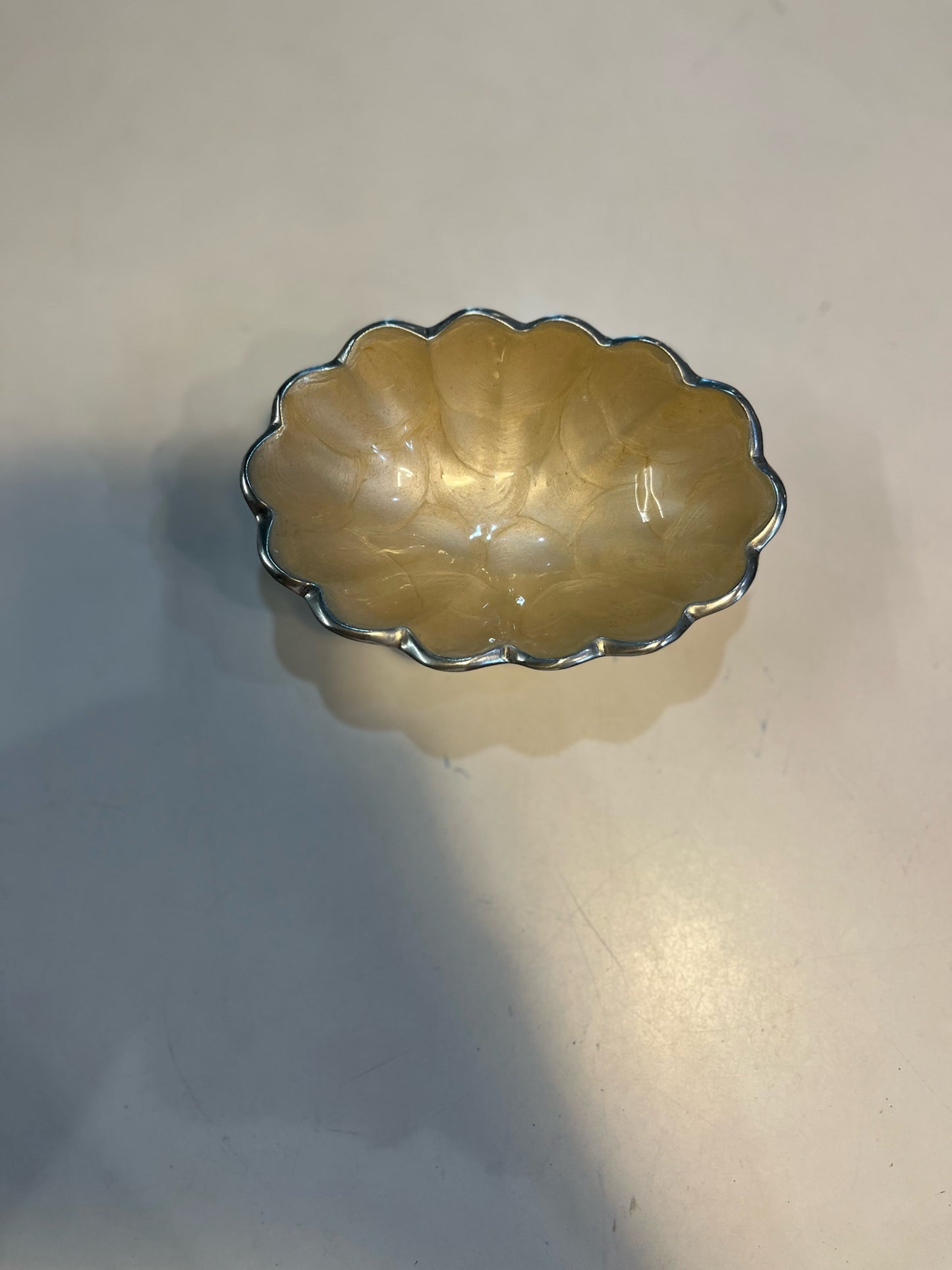 Julia Knight White Scallop Border Dish