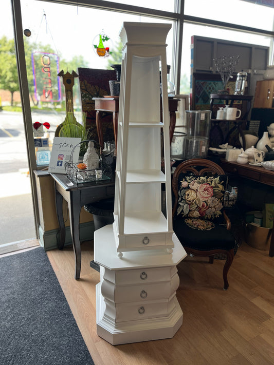Medallion Limited Tiered Tower Shelf / Cabinet