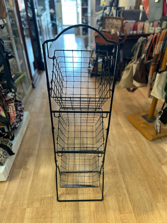 Black Metal Basket Stand