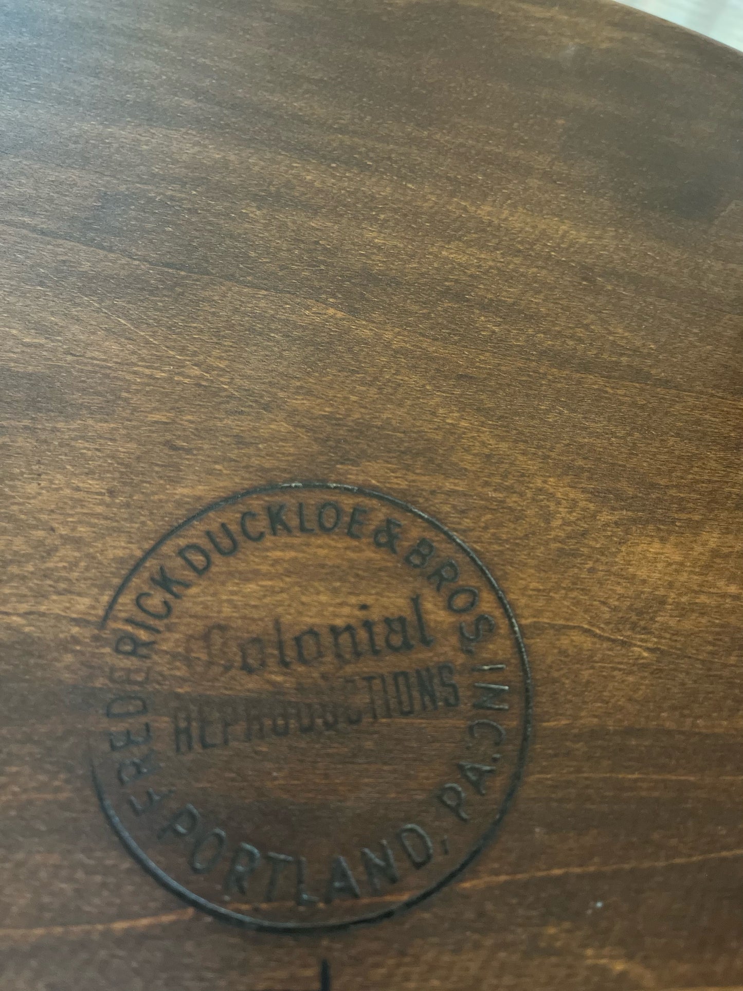 Frederick Duckloe Combback Windsor Chair