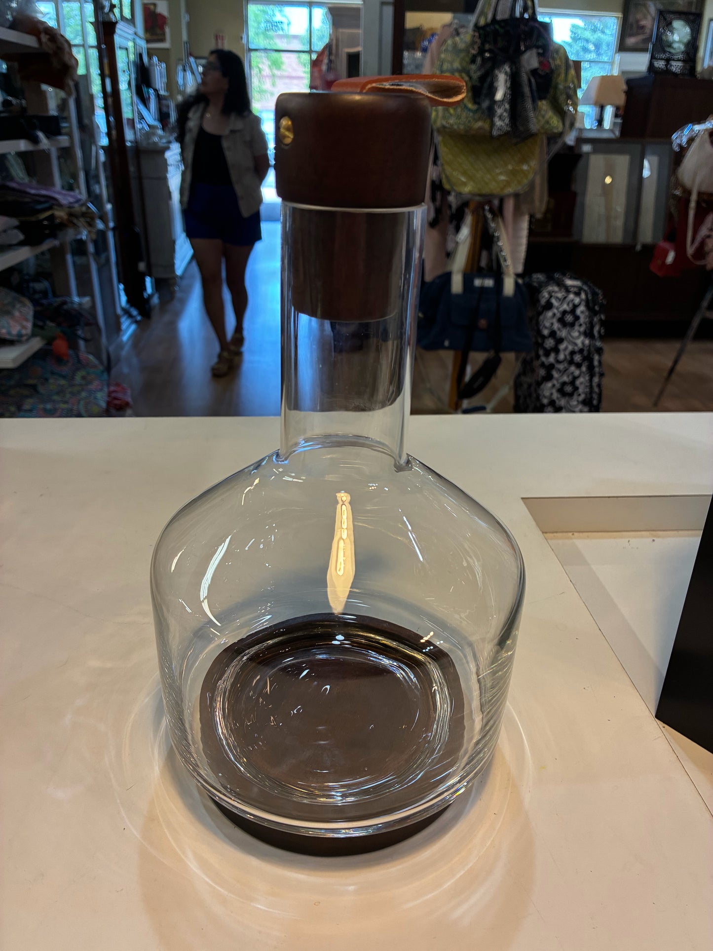Crate & Decanter Glass Carafe Acacia Wood Base
