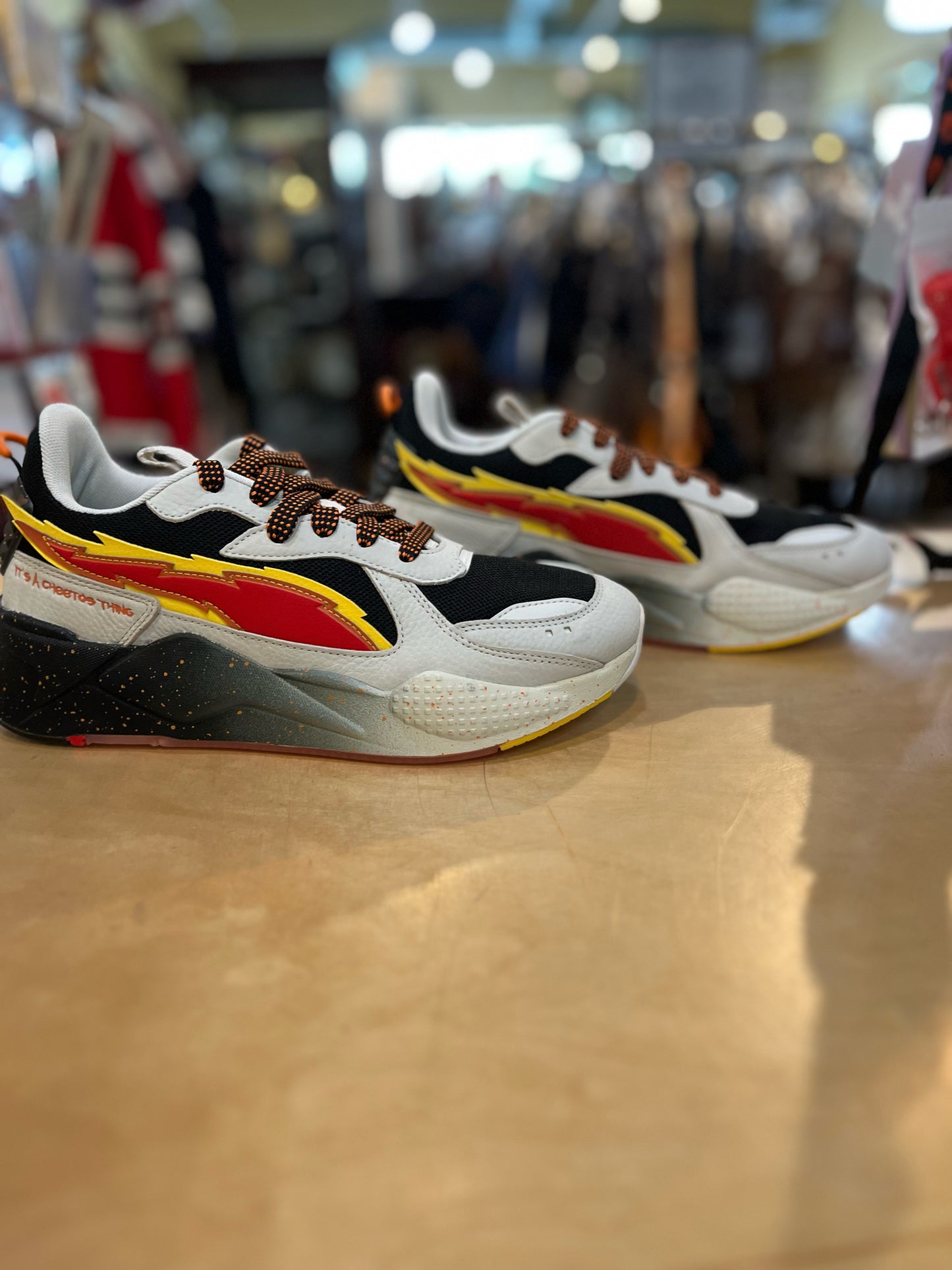 9 Puma Sneakers