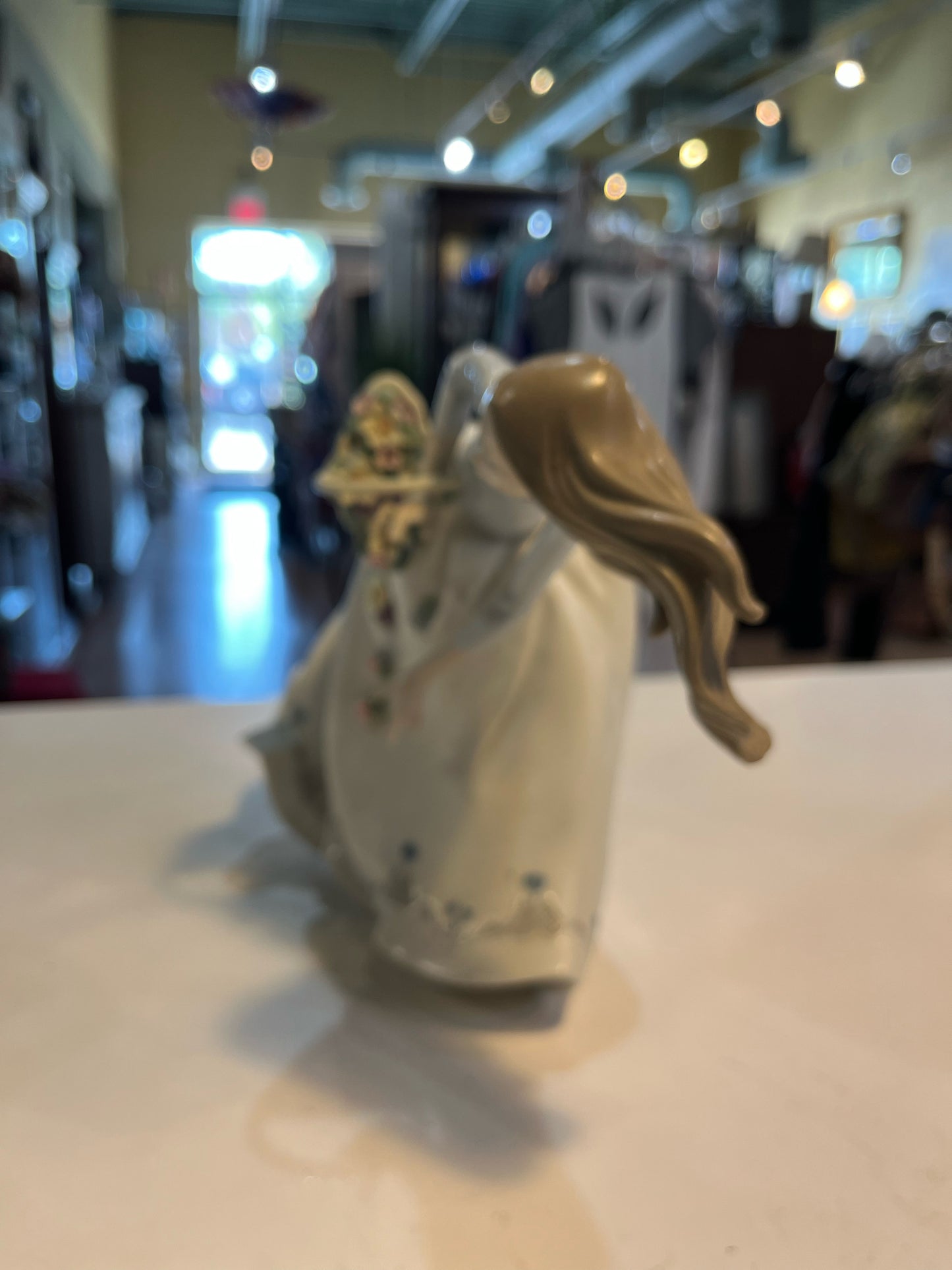 Lladro "Petals on the Wind" Figurine