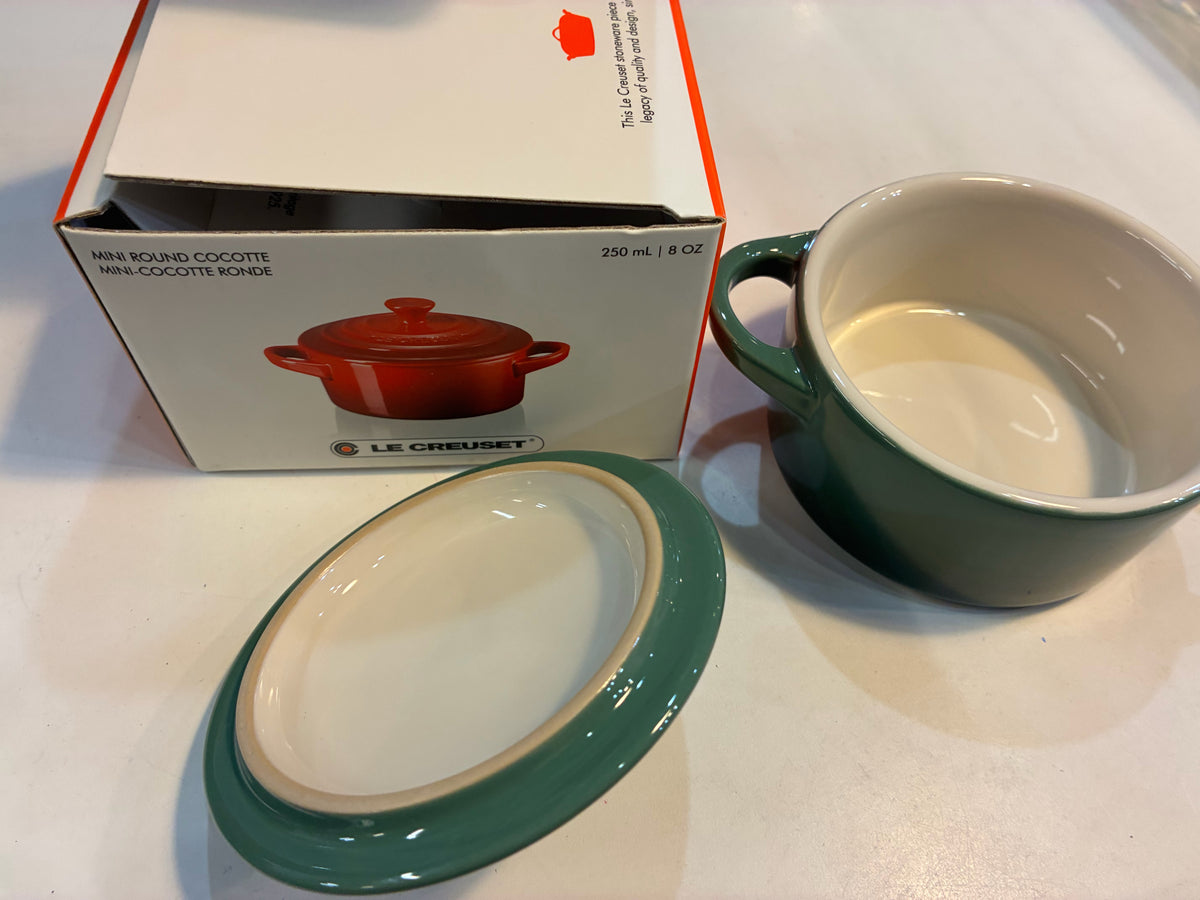 Le Creuset Mini Round Cocotte Green NIB
