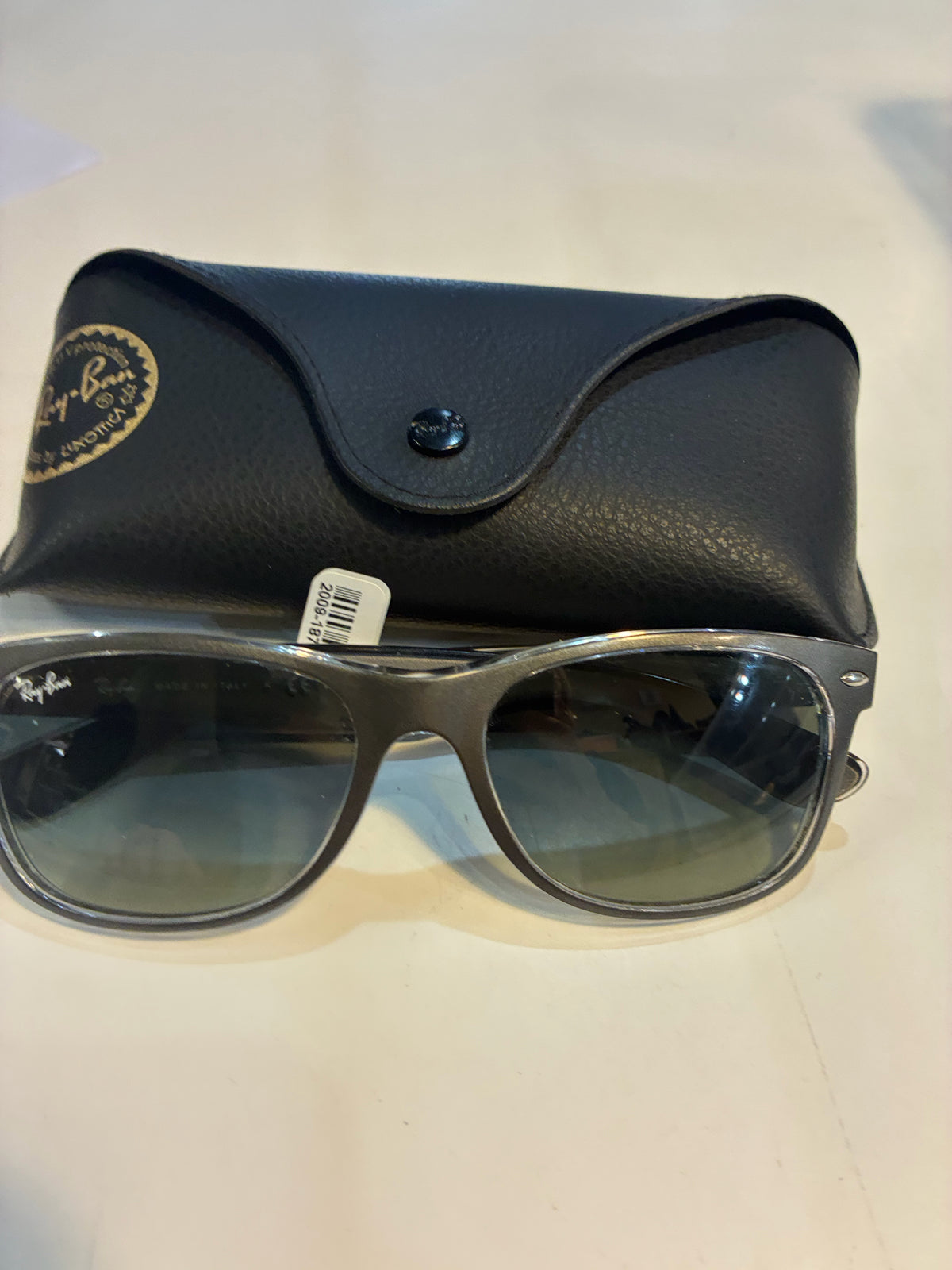 Rayban "New Wayfarer" Sunglasses, #RB 2132