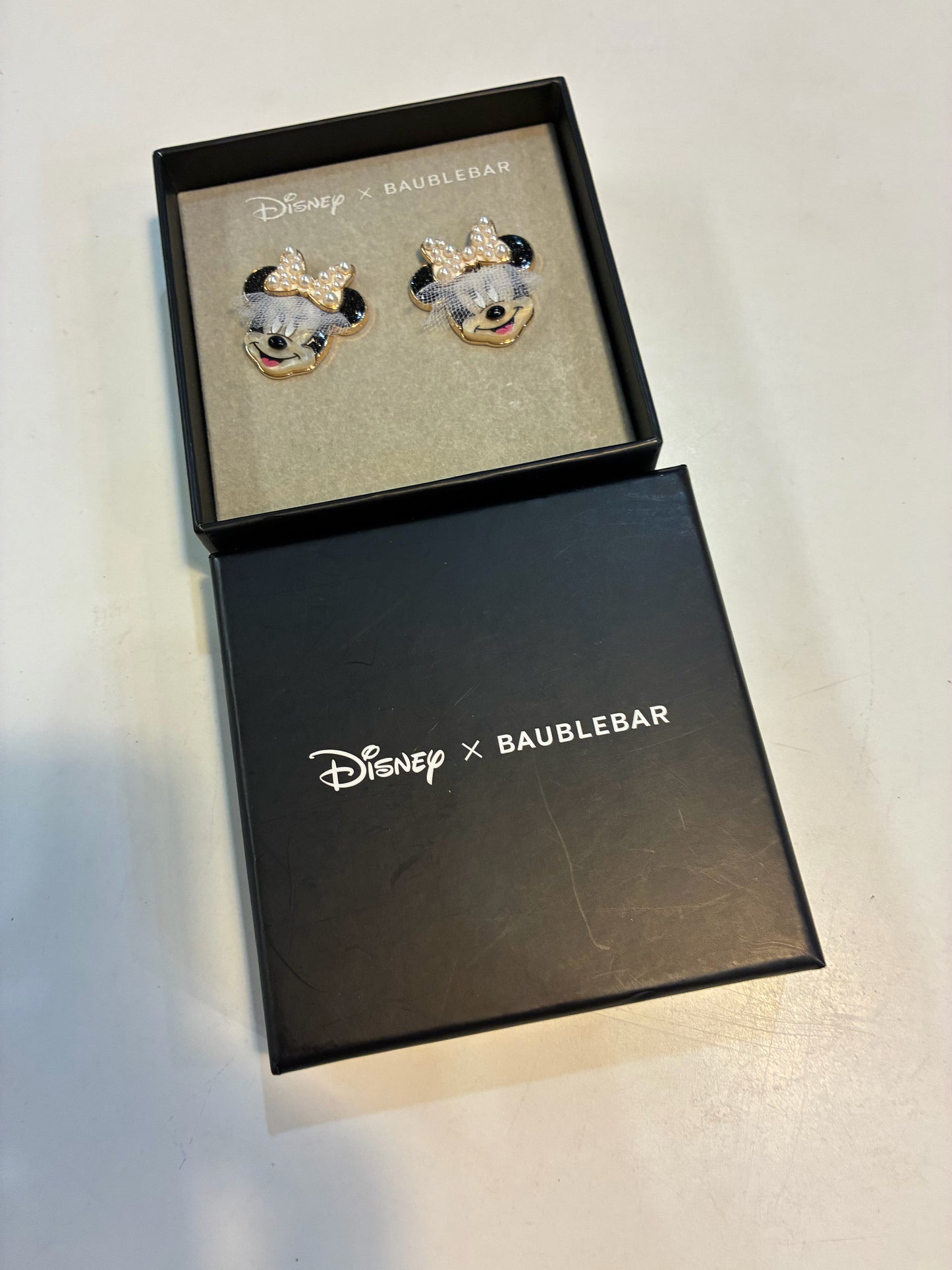 Baublebar x Disney Bride Minnie Stud Earrings