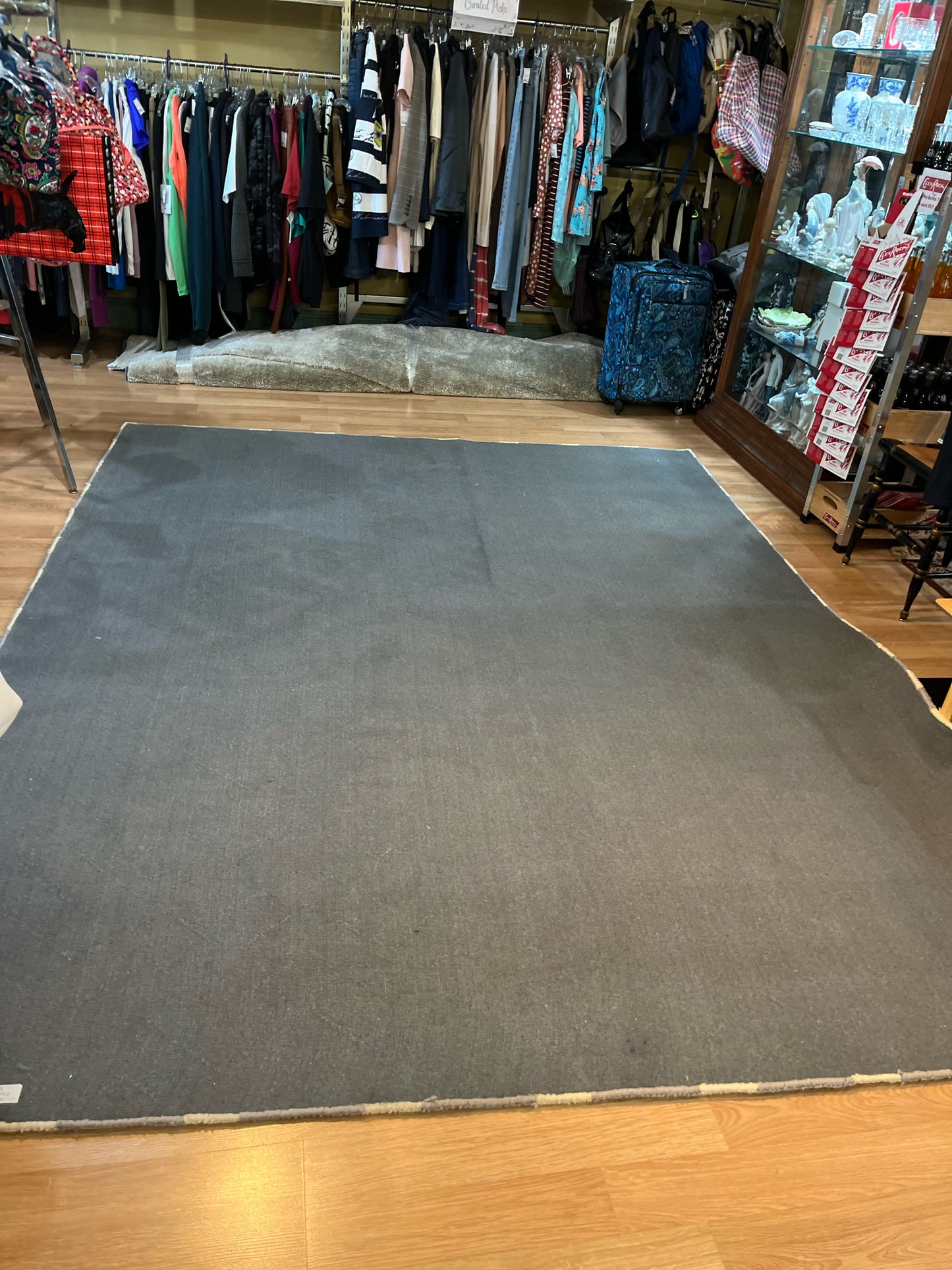 Pottery Barn Kids White & Gray Chevron Wool Rug