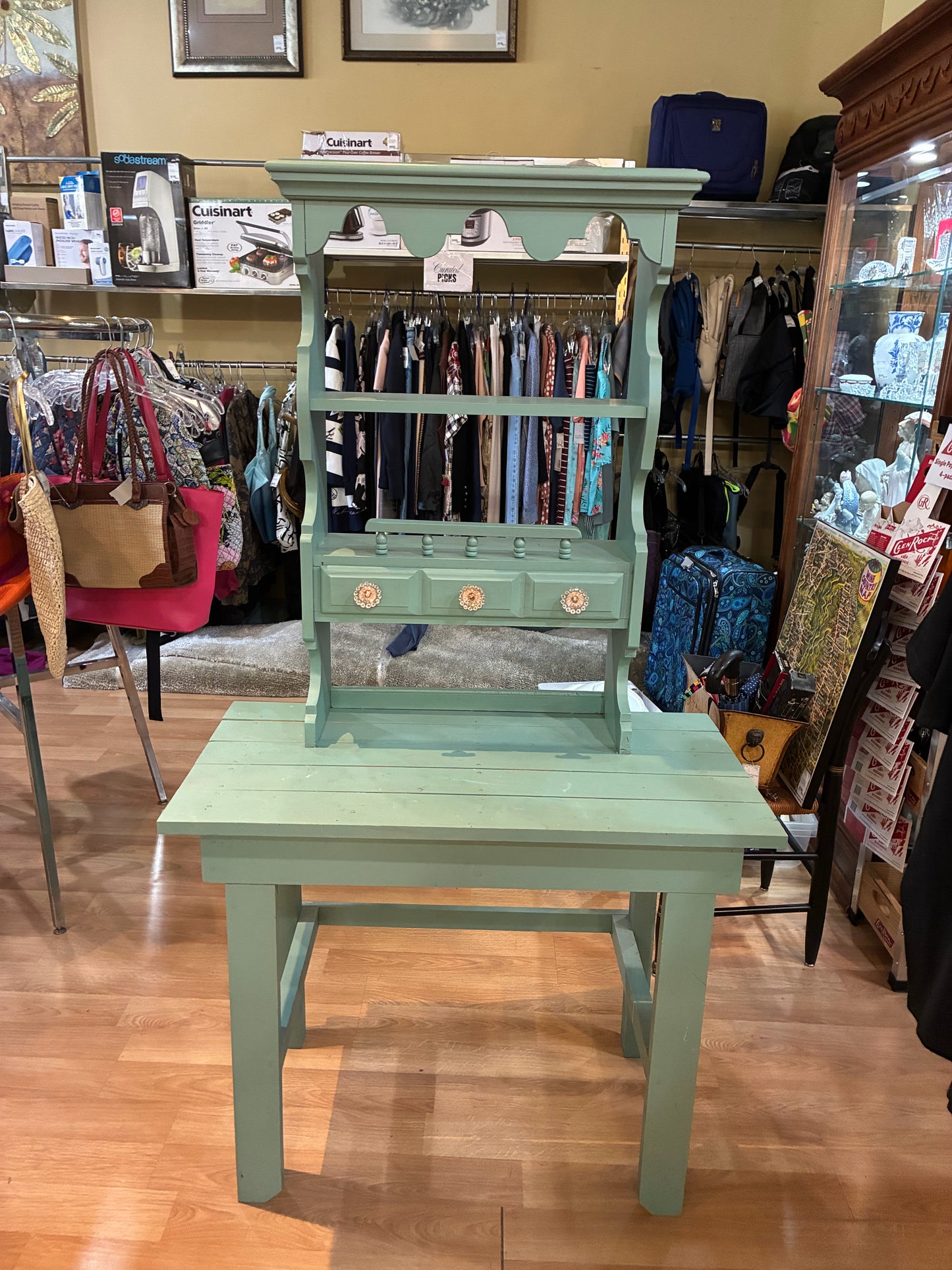 Desk & Hutch
