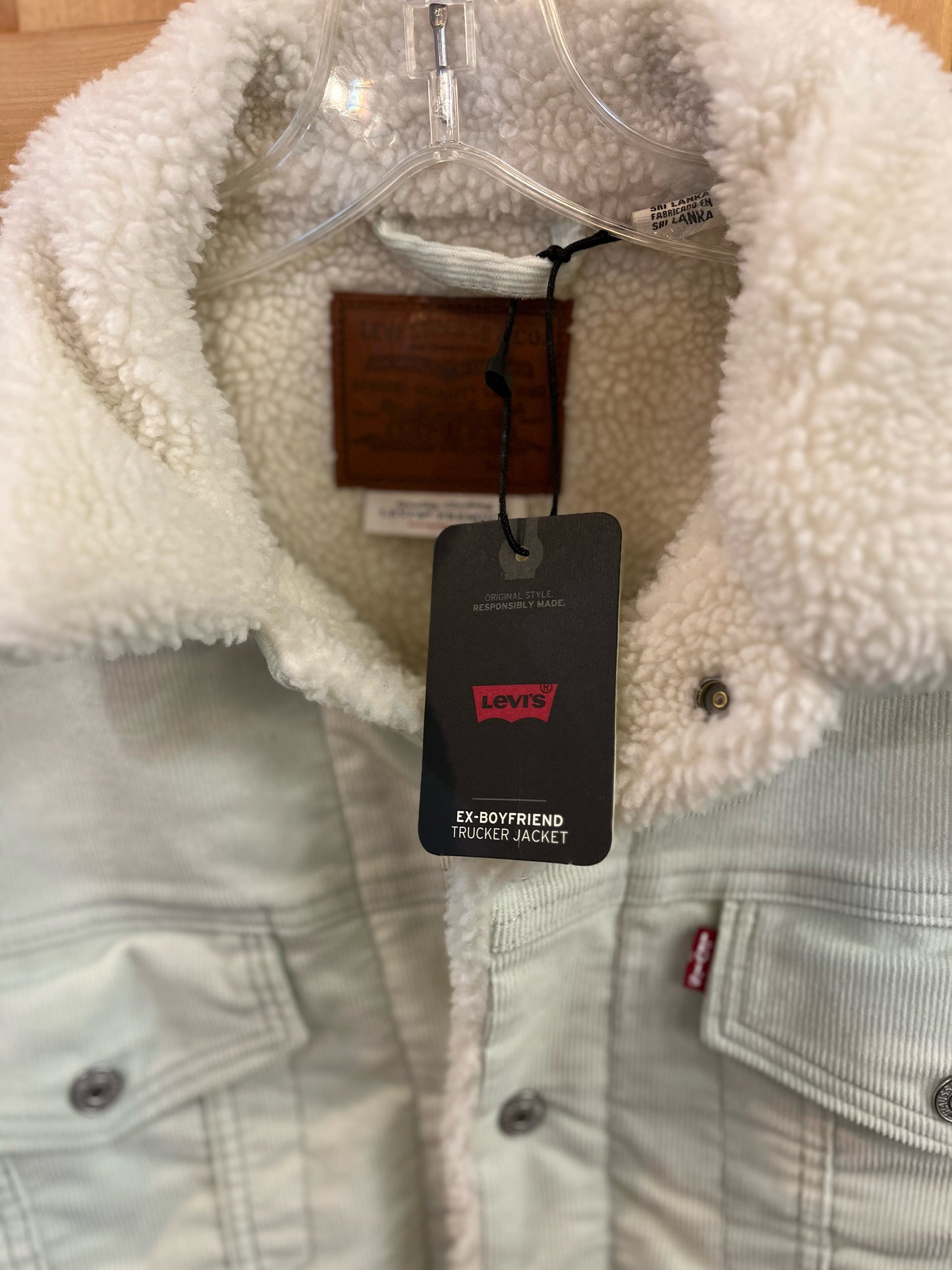 NWT Levi "Ex-Boyfriend Trucket" Jacket L