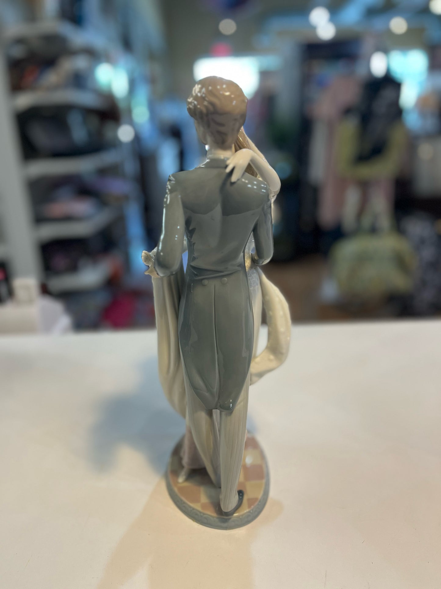 Lladro "I Love You Truly" Figurine